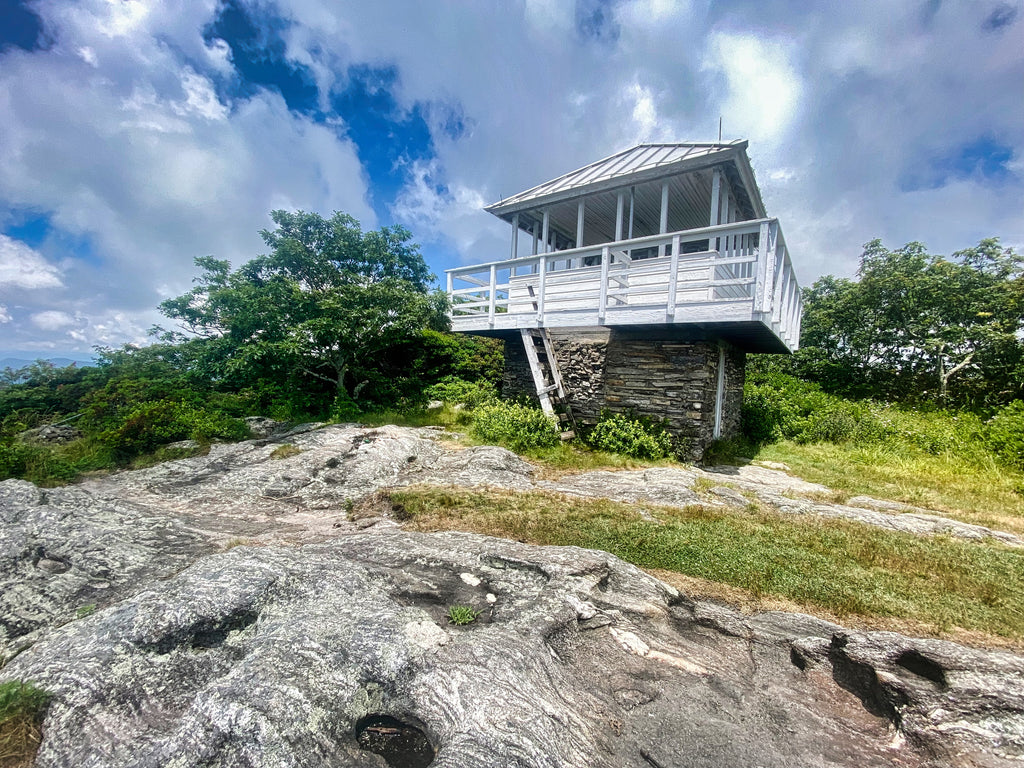 8 Best Summer Hiking Trails in the U.S. to Beat the Heat